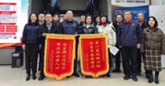 甘泉入戶(hù)潤民心 飲水思源表真情——武川縣鎮、村領(lǐng)導代表村民給公司送來(lái)錦旗、感謝信